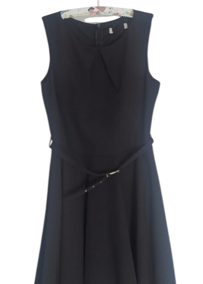 Siyah mezuniyet elbisesi - Görsel 2