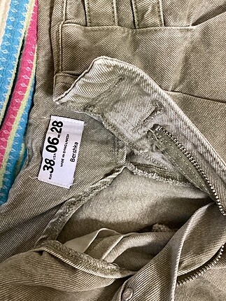 38 Beden haki Renk Bershka pantolon