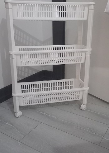 Diğer Beyaz Tekerlekli Çok Katlı Dolap Düzenleyici