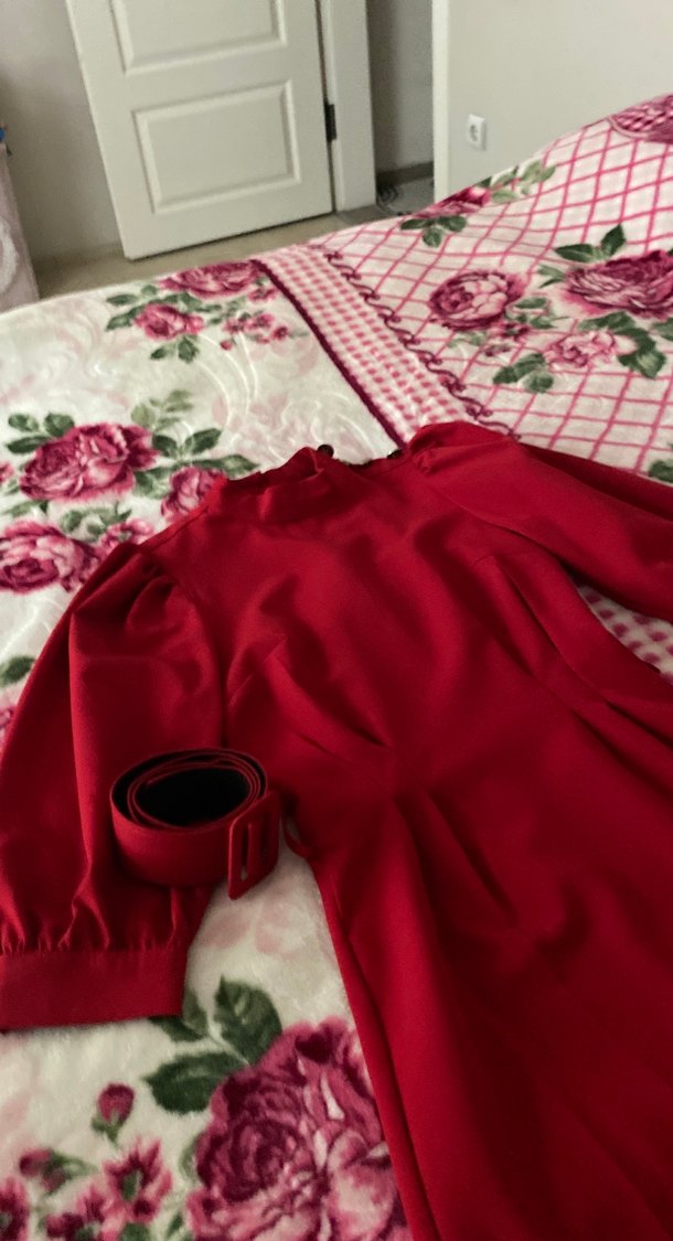 Kemerli Kırmızı Elbise - Görsel 5