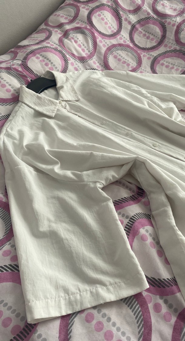 Düğmeli Beyaz Keten Kadın Gömlek Kimona - Görsel 3