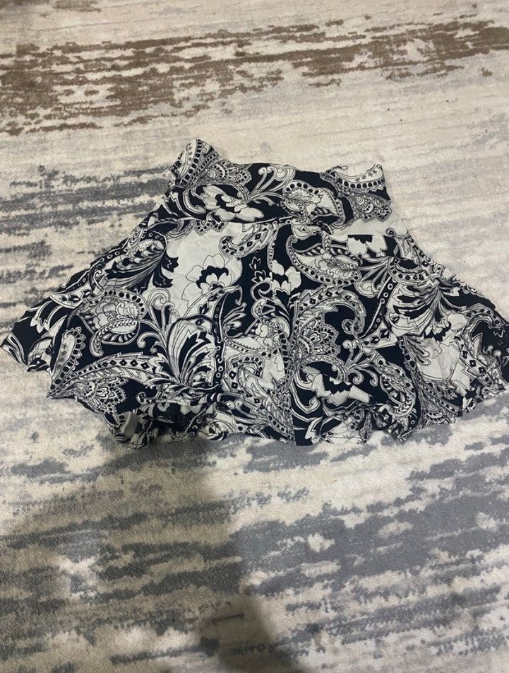 Siyah Uzun Kollu Dar Kesim Uzun Elbise - Görsel 3