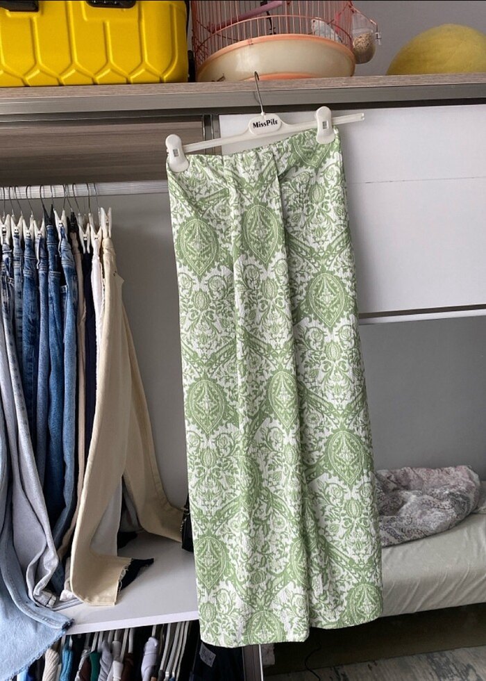 Siyah Uzun Kollu Dar Kesim Uzun Elbise - Görsel 4