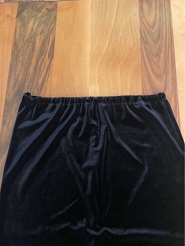 Siyah kadife etek - Görsel 2