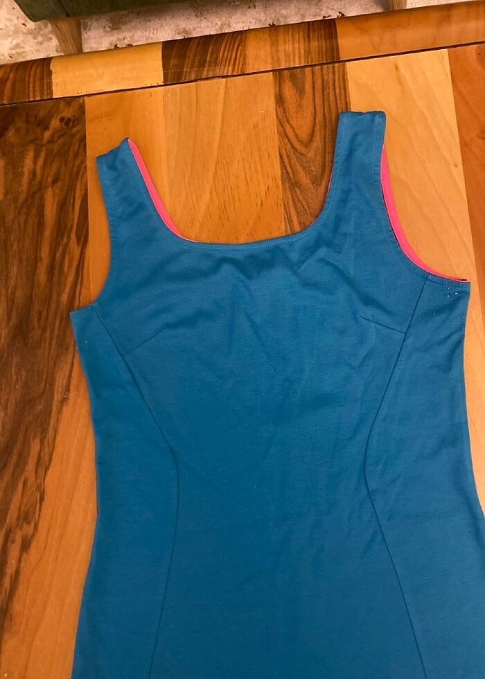 Kolsuz elbise - Görsel 3