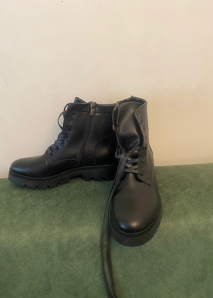 Kadın bot yeni - Görsel 2