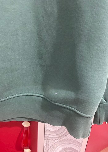 ÜÇ İPLİKLİ KALIN SWEATŞHORT - Görsel 3