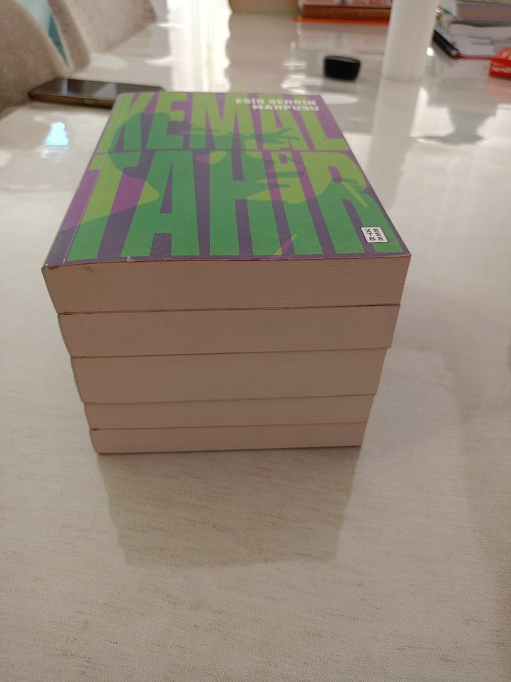 Kemal Tahir Roman Seti - 5 Kitap - Görsel 3