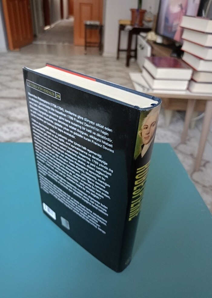 İŞ BANKASI YAYINLARI ROBESPİERRE CİLTLİ - Görsel 3