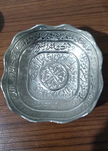 Altın Renkli Parlak Tabak - Görsel 2