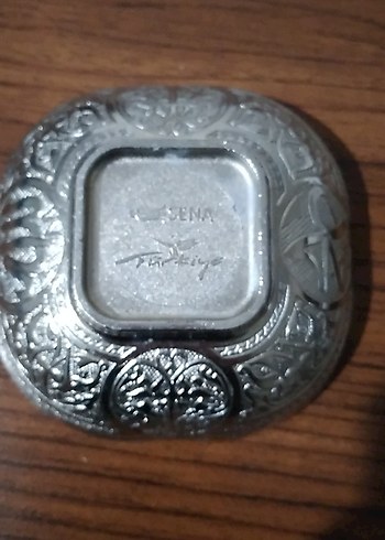 Altın Renkli Parlak Tabak - Görsel 3