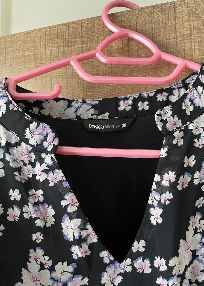 Çiçekli elbise - Görsel 4