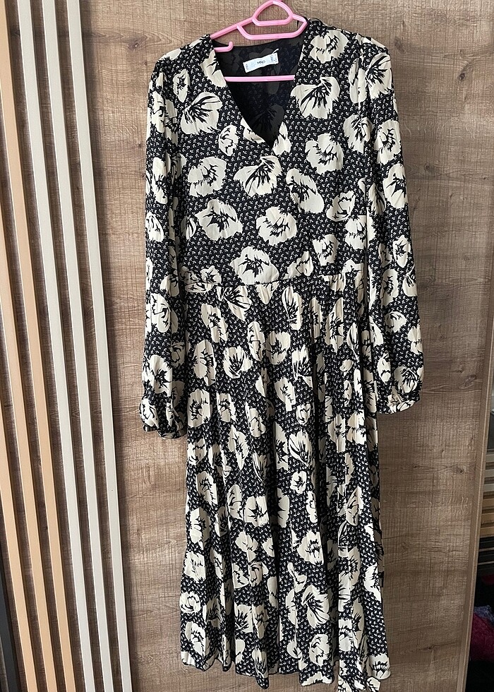 Çiçekli elbise - Görsel 2