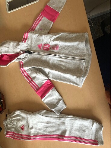 Adidas tayt