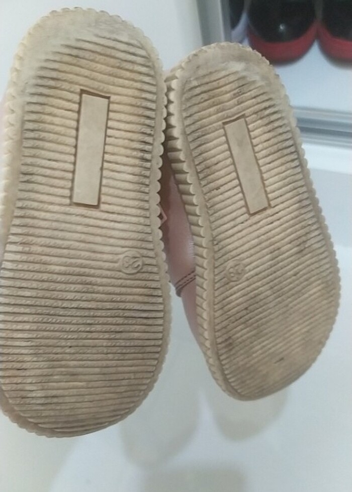 Pembe içi kürklü bot - Görsel 4