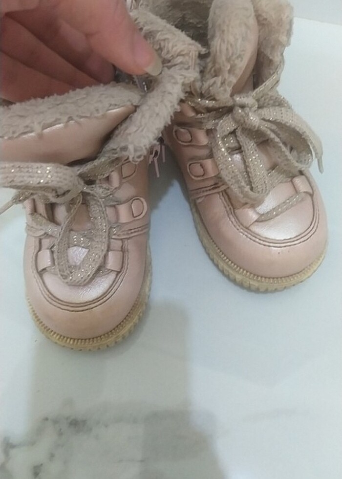 Pembe içi kürklü bot - Görsel 5