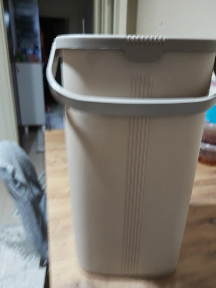 Gri Planet Süpürge Kutusu - Görsel 3