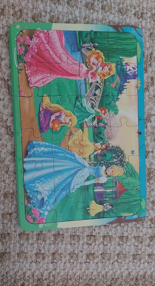 Çocuklar için Prenses Temalı Puzzle 24 parca - Görsel 2