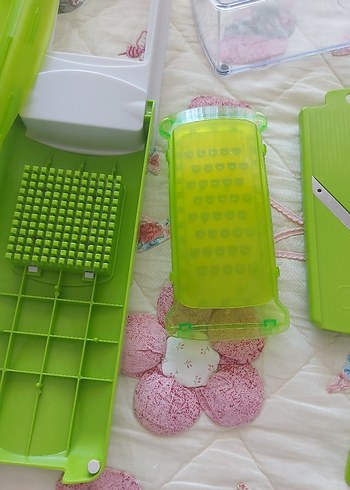 Yeşil Renkli Plastik Mutfak Dilimleyiciler Seti - Görsel 6