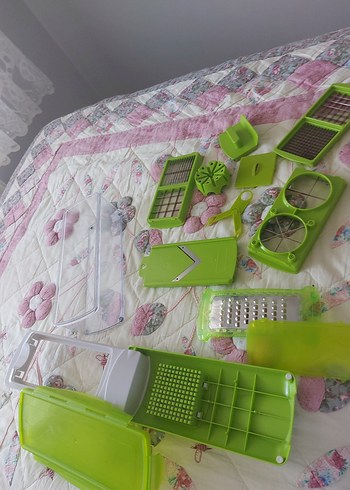 Yeşil Renkli Plastik Mutfak Dilimleyiciler Seti - Görsel 10