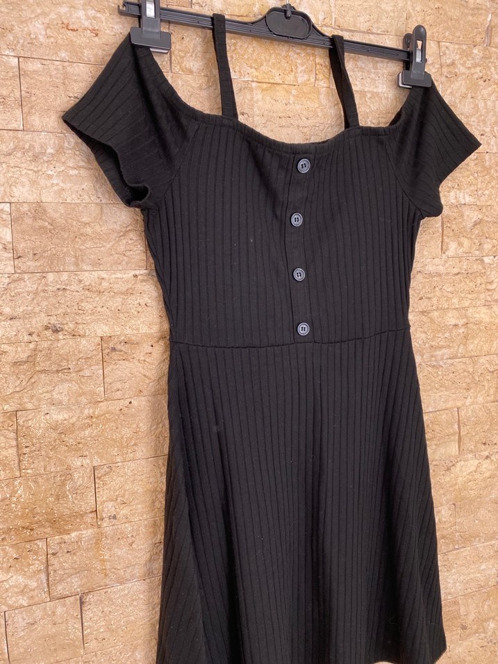 Düğmeli Siyah Triko Midi Elbise - Görsel 2