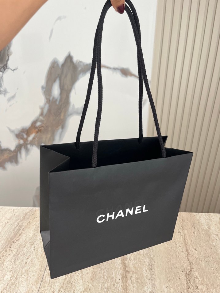 Orijinal Chanel Alışveriş Çantası — görsel 4/7