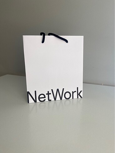 Network Network karton çanta