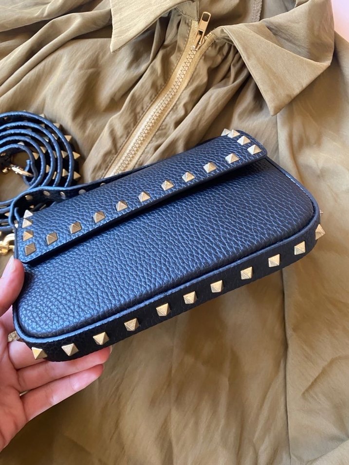 Siyah Deri valentino garavani çanta - Görsel 2