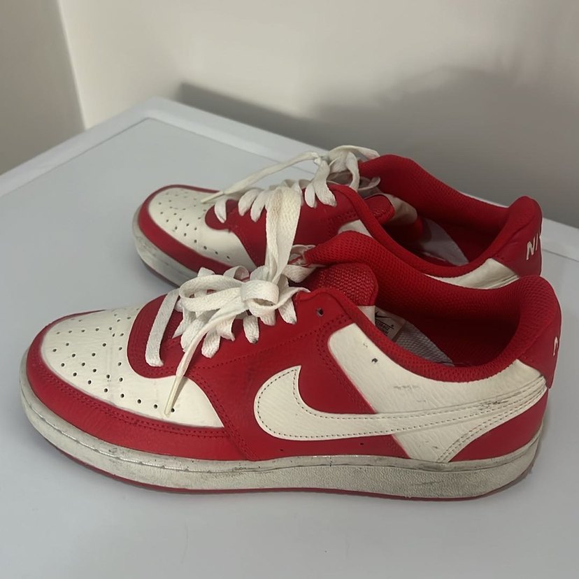 Kırmızı-Beyaz Retro Sneaker orjinal — görsel 2/4