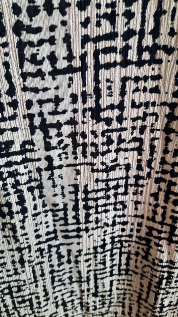 Uzun Kollu, Elbise - Görsel 3