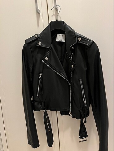 Bershka siyah deri ceket