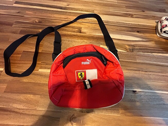 Puma Ferrari Çanta
