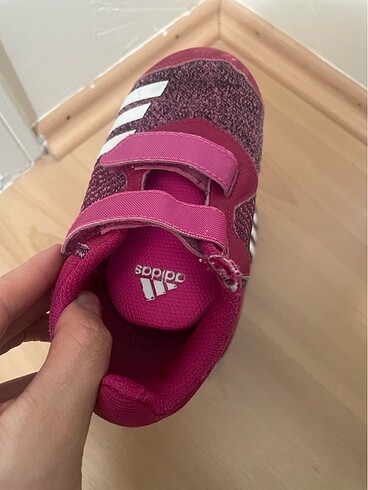 Adidas Çocuk spor ayakkabı