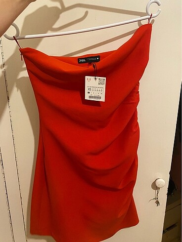 Zara straplez elbise