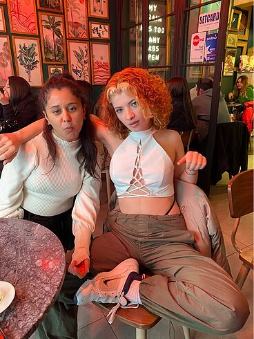 Trendyol & Milla Beyaz crop