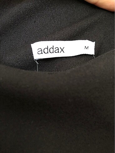 Yırtmaçlı elbise - Görsel 7