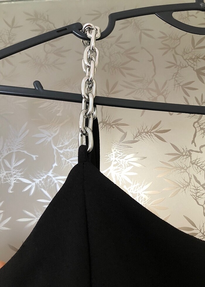 Yırtmaçlı elbise - Görsel 5