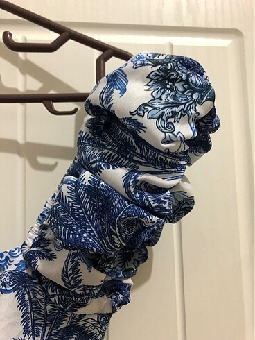 Mavi kol detaylı büstiyer - Görsel 4