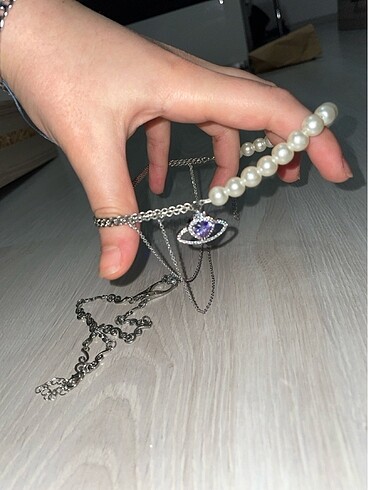 Beden gri Renk Choker Kolye