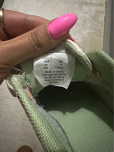 28 Beden beyaz Renk H&m çocuk ayakkabısı