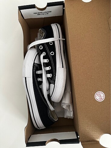 Converse Siyah kısa converse