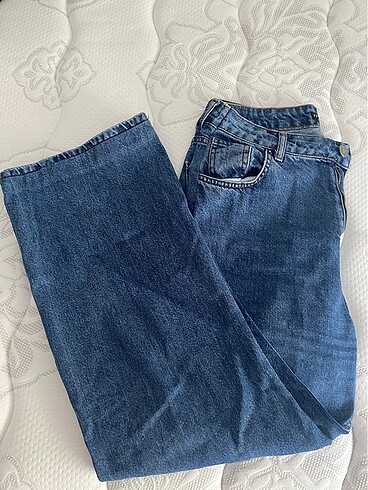 Mom Jean
