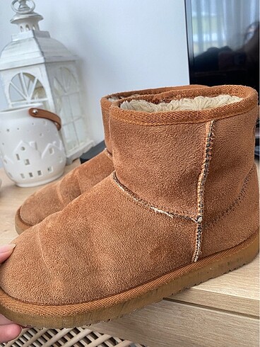 Kahverengi UGG