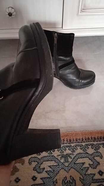 Kadın Bot - Görsel 4