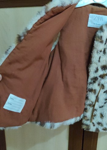 Kız Çocuk Leopar Desenli Kürklü Yelek - Görsel 3