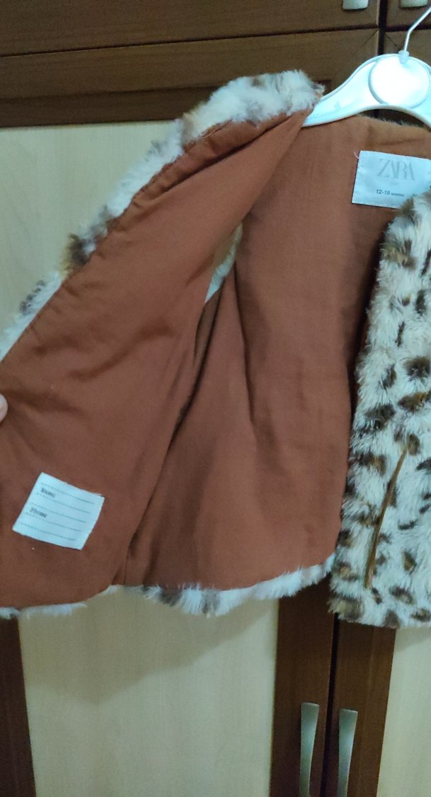 Kız Çocuk Leopar Desenli Kürklü Yelek - Görsel 3