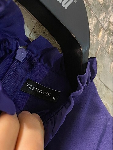 34 Beden mor Renk TRENDYOL ŞIFON ELBİSE