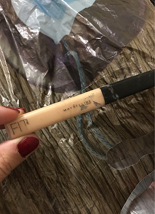 Maybelline Fit me concealer