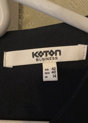 Düğmeli Siyah Midi Kadın Elbise - Görsel 3