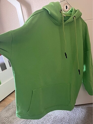 Zara Manuka sweat
